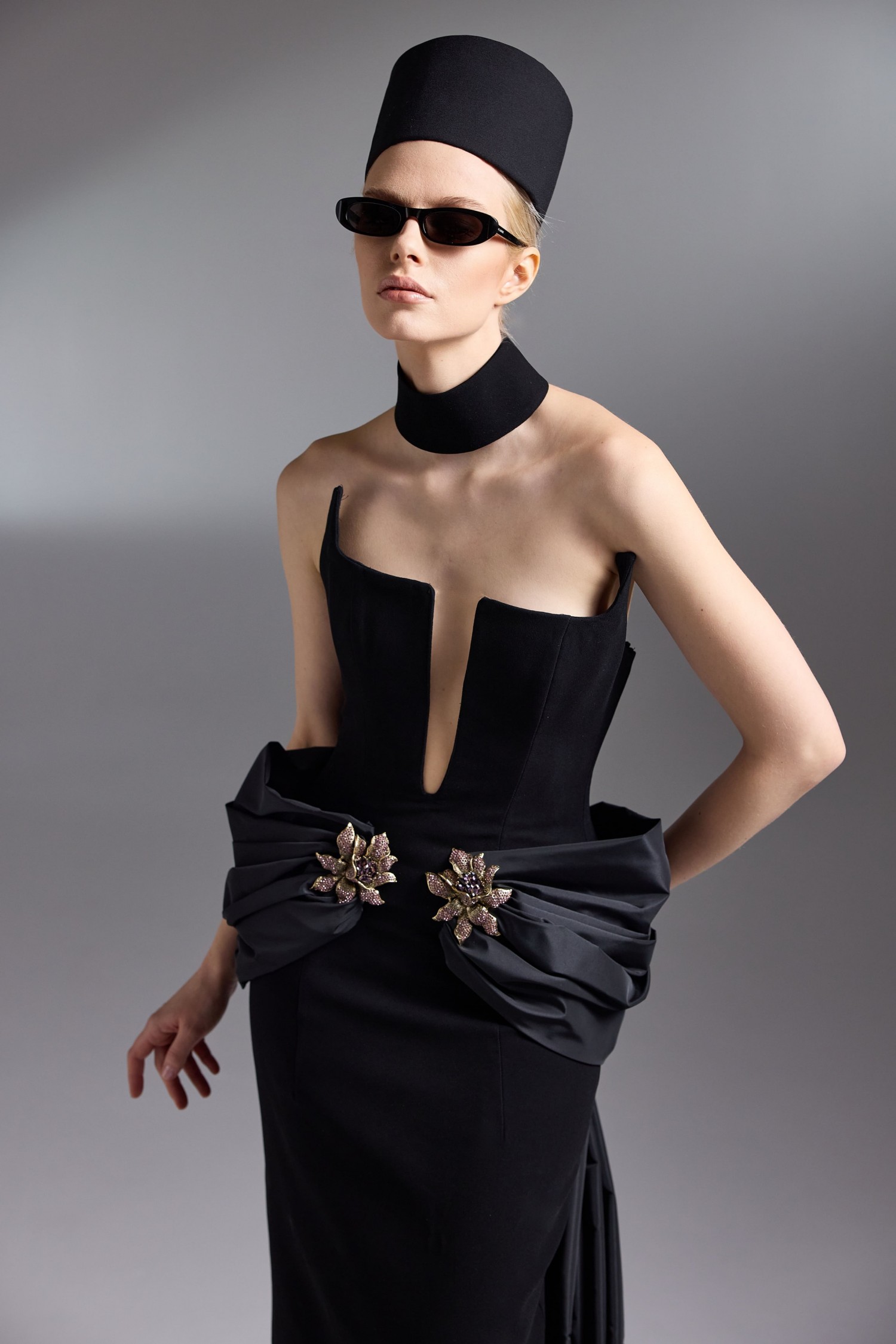 Divine Silhouette Divine Silhouette